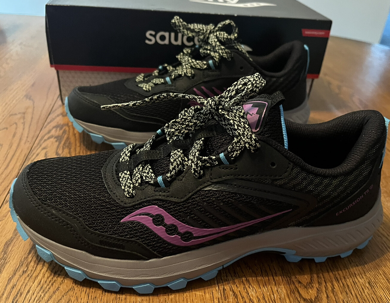 Saucony Excursion TR15 Trail Running Athletic Shoes Women's 10 NEW!