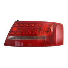 Heckleuchte Rückleuchte rechts für Audi A5 bis Bj.07.11 LED 8T0945096B