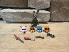 FNaF Five Nights at Freddy  s Springtrap Figure And Toy Box Accessories