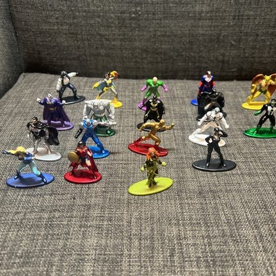 Jada Marvel Nano Metalfigs Mini-Figures Die-Cast Metal - Lot of 18
