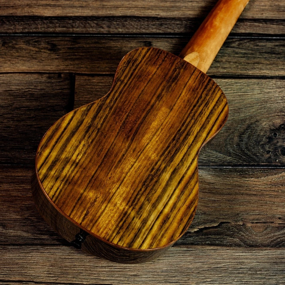 BARNES & MULLINS CONCERT UKULELE - WALNUT BMUK5C - Image 4 of 4