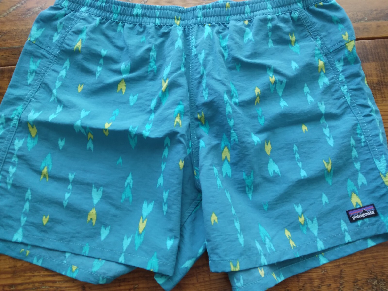 Patagonia Men's Baggies Size Large Gem