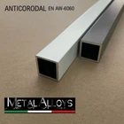 Foto 1 di 2