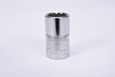1x STECKSCHLÜSSEL SPLINE 1/2 ZOLL X 15MM X38MM YATO YT-1467