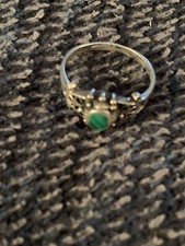 Sterling Silver Ring With A Green Polished Stone Sz 7.5