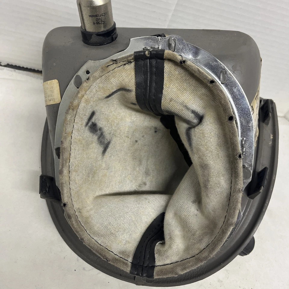 99-04 FORD MUSTANG GT OEM 5 VELOCIDADES MANUAL CUERO PALANCA DE CAMBIOS BISEL CON BOTA Foto 4 de 4