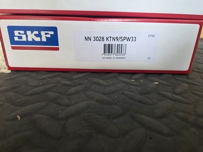 SKF Cylindrical Roller Bearing NN 3028 KTN9/SPW33 140x210x53mm Steel