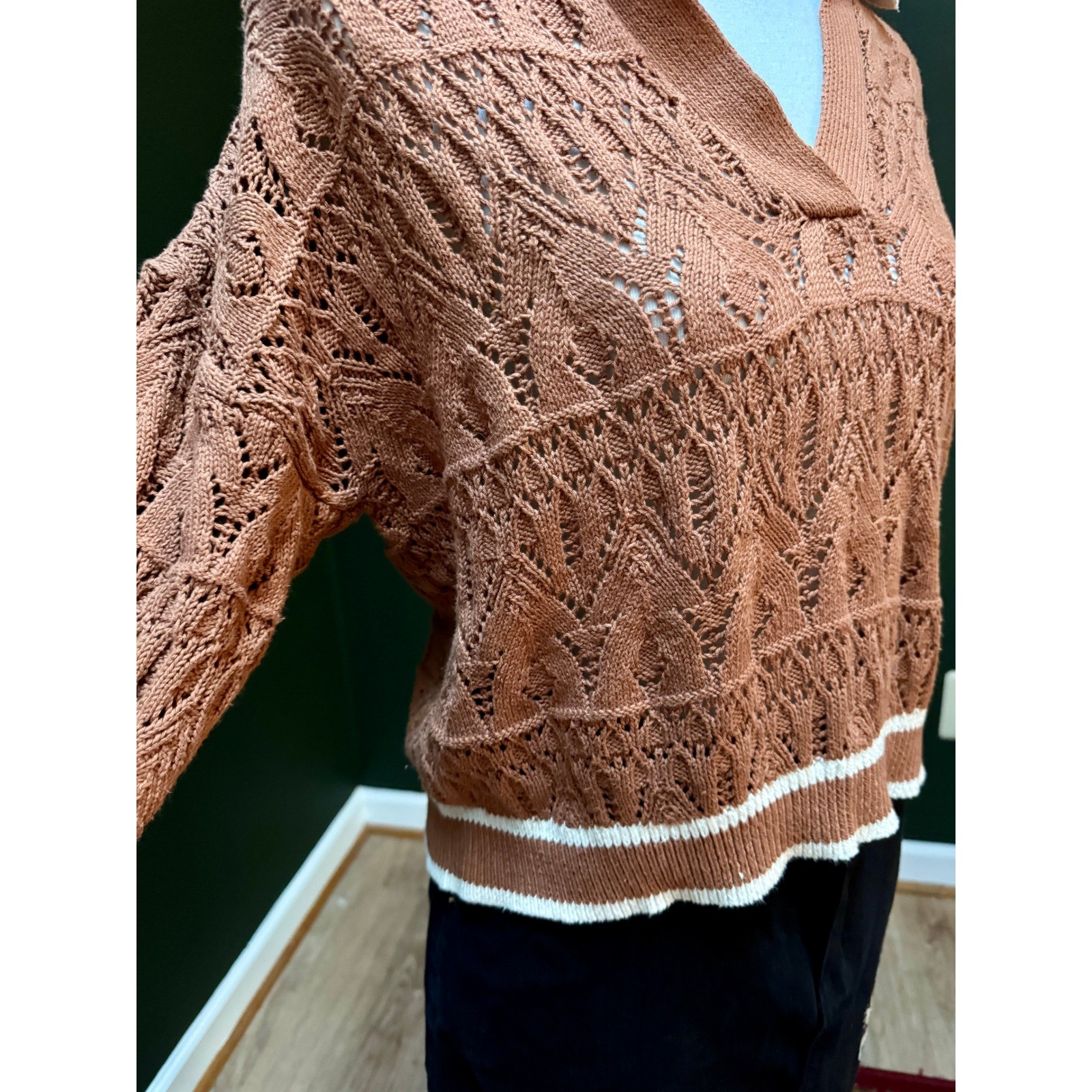 Universal Thread Brown Knit Pull Over Sweater Wom… - image 5