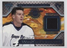 2000-01 Pacific Private Stock Titanium Game-Used Gear Wayne Primeau #139 7eo