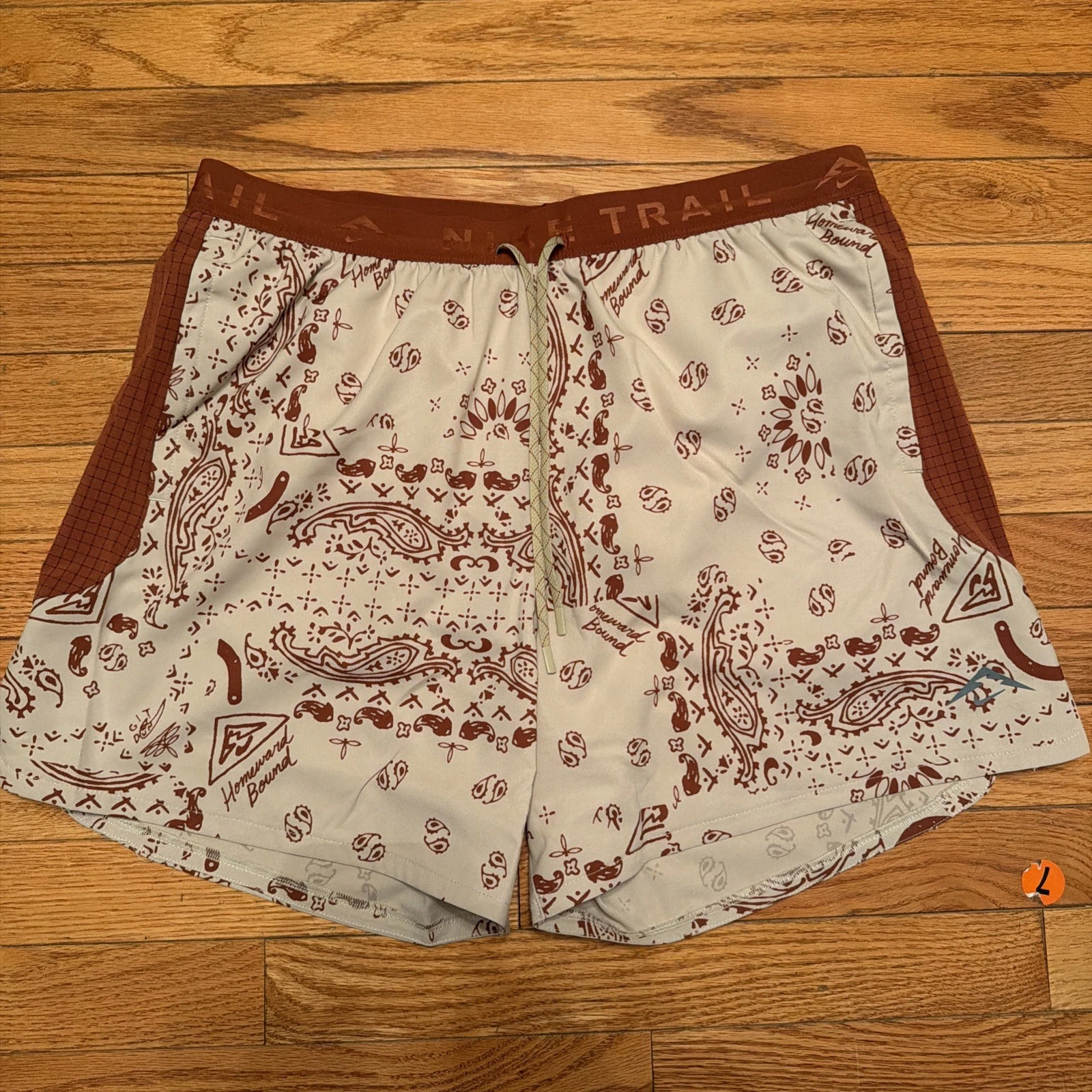 Nike Dri-Fit Trail 6" Brief-Lined Running Shorts HJ4174-253 Men’s Sz Large Brown