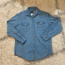 VTG Wrangler Shirt Mens Large Blue Denim Button Up Western Pearl Snap