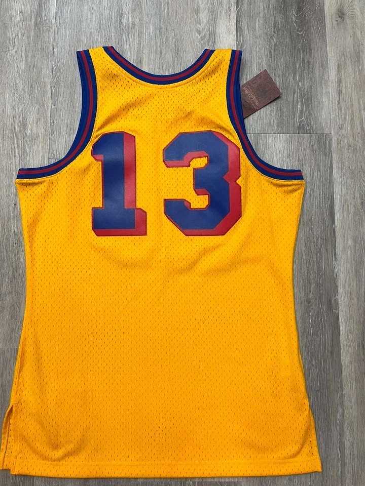 NWT Wilt Chamberlain Mitchell & Ness Hardwood Classics 1962-1963 SF Jersey Sz M - Image 4 of 4