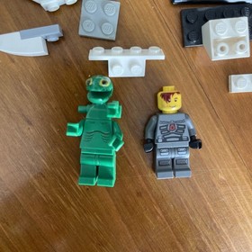 LEGO 5971 Space Police III Gold Heist (2009) Incomplete For Parts Only