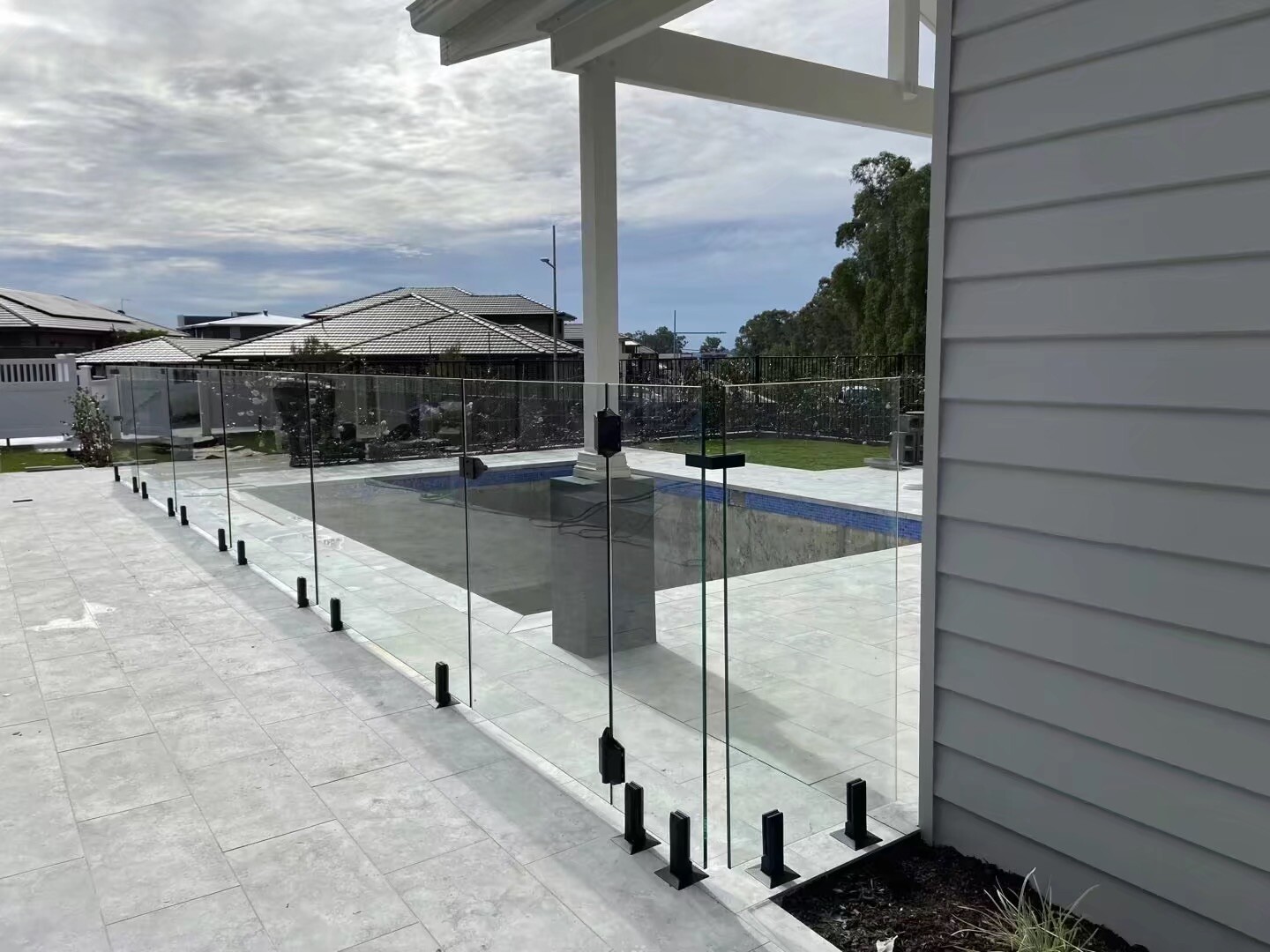 Frameless Glass Pool fencing and Glass Balustrade eBay