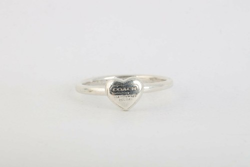 coach heart ring silver