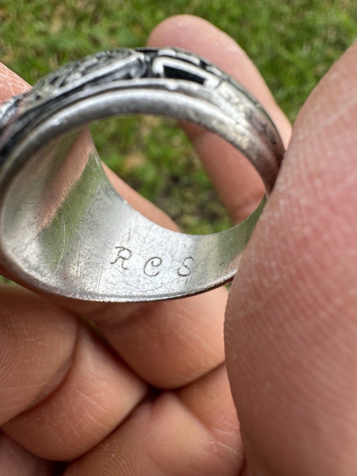 Class ring - image 7