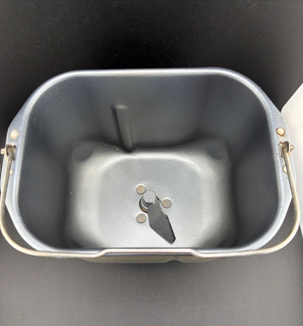 Sunbeam Oster Bread Maker Pan & Paddle 5821 5858 5834 5833 5846 5890 5838 5847