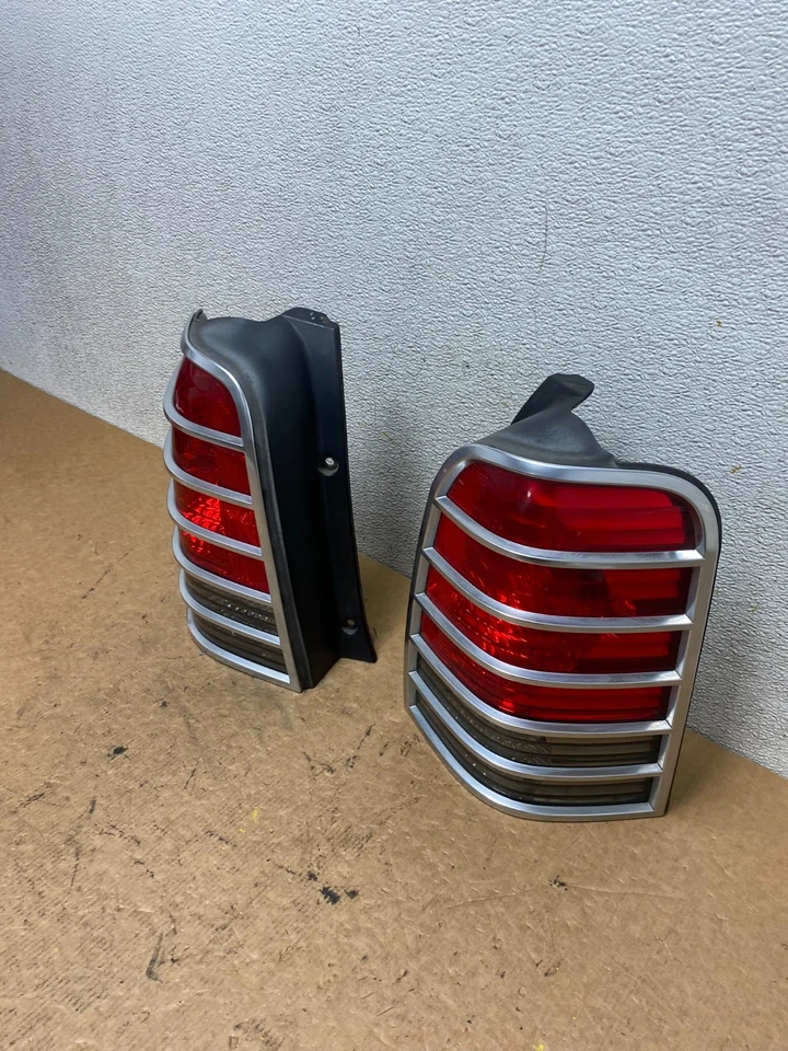 Juego de luces traseras laterales izquierda+derecha Mercury Mariner 2005 2006 2007 S7331 DW Foto 2 de 4