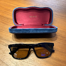 Gucci Rectangular Sunglasses Black Plastic Frame Brown Tinted Lenses w/ Case