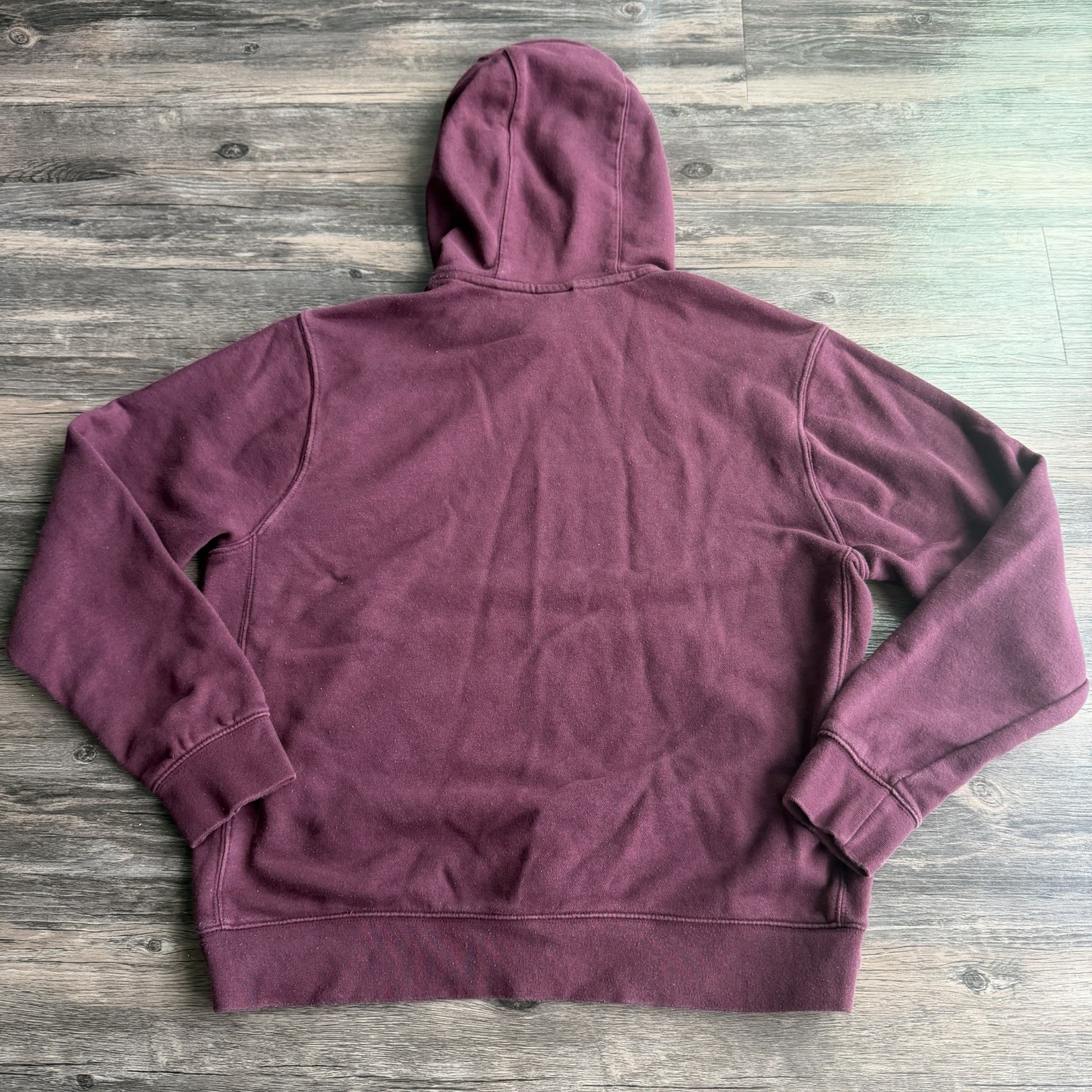 Nike Hoodie Mens M Maroon Red Pullover Sweatshirt Swoosh Logo Pocket Casual thumbnail 4