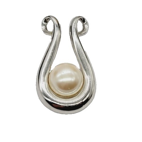 NWT MONET Silver Tone Faux Pearl Stations 16.5