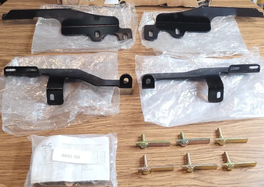 RUNNING BOARD MOUNT KIT-SL WESTIN 27-1835 FOR Traverse, Acadia, Enclave, Outlook - Image 2 of 4