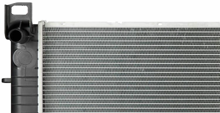 Radiator for Chevrolet Silverado Suburban GMC Yukon XL 1500 2500 Hummer H2 - Image 4 of 4