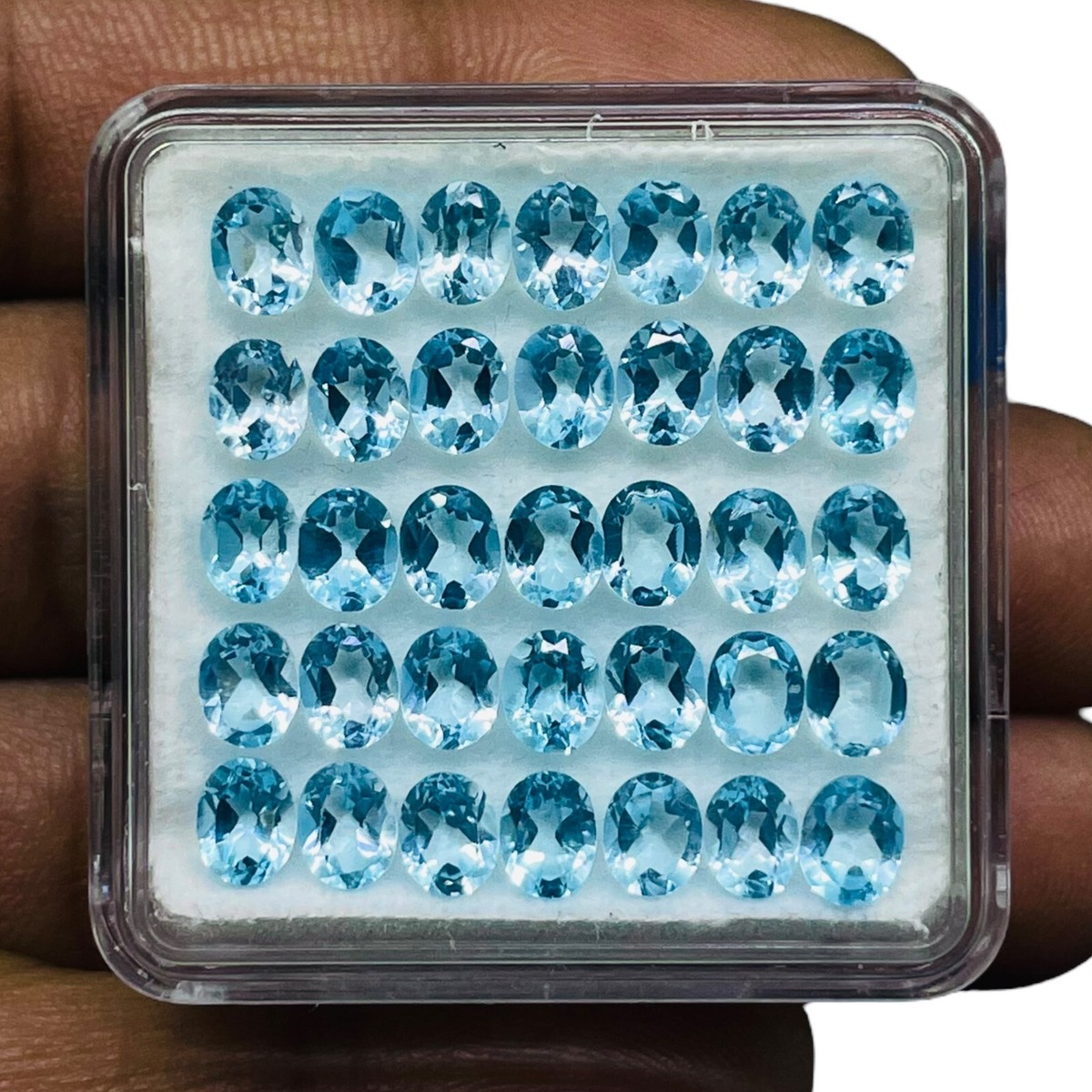 トップス STONE VVS 35 Pcs Natural Sky Blue Topaz 5x4mm Oval Cut Top Quality Loose