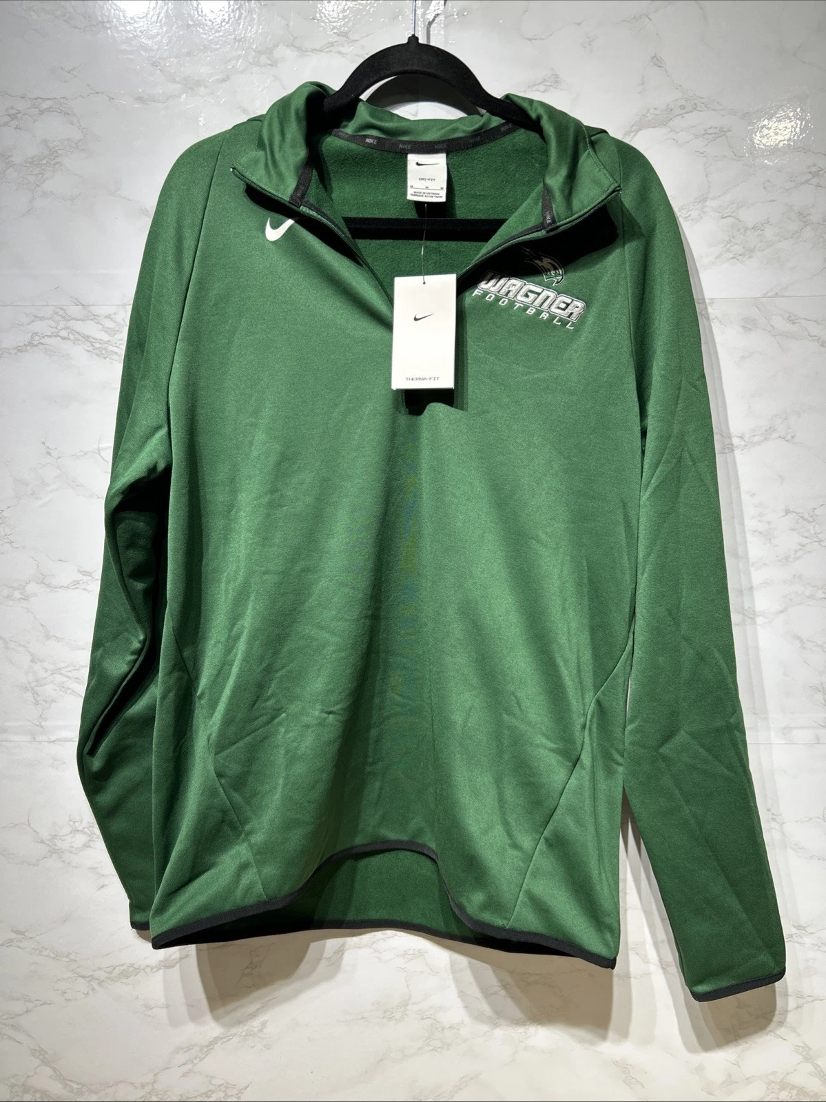 Nike Men Therma Dri Fit Long Sleeve 1/4 Training Top Green CN9492-341 Sz Medium