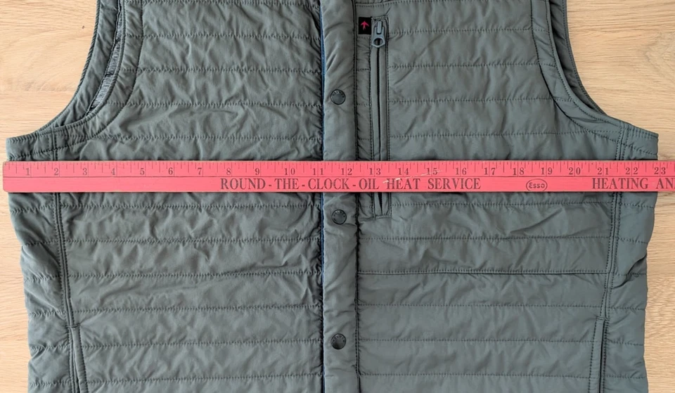 Relwen Windzip Vest Large Dark Green Gray Huckberry Outdoor Zip Snap Insulated - Image 4 of 4