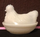 vntg white milk glass covered Hen  candy / trinket dish Farm house country decor