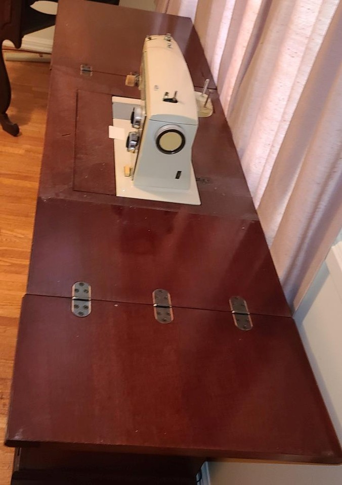Vintage Sears Kenmore Electric Sewing Machine – With Cabinet – With ...
