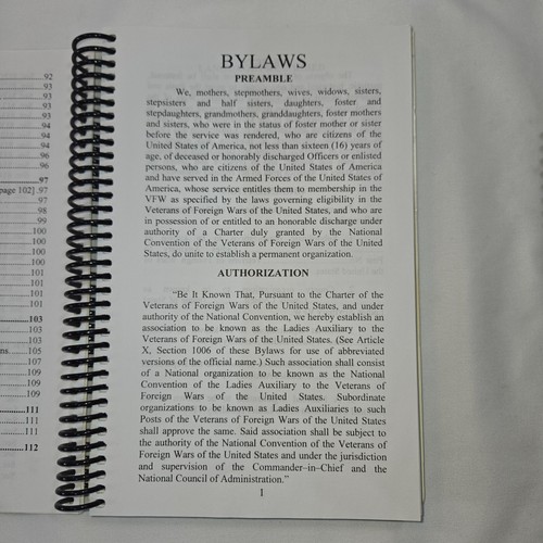 Bylaws and Ritual Ladies Auxillary to the VFW 2005 Podium and Booklet Editions - Picture 4 of 16