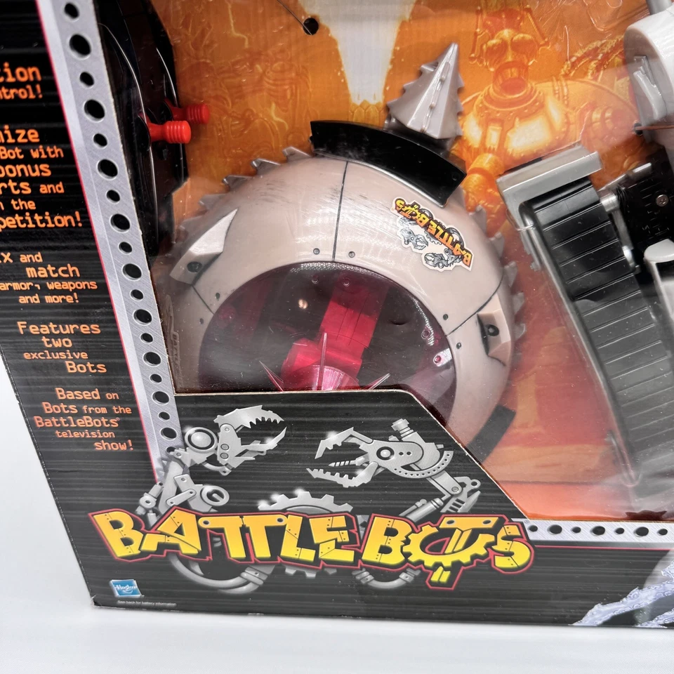 Battle Bots Custom Series Tiger Electronics RC Hasbro 2001 Dooall Raro Nuevo Foto 3 de 4