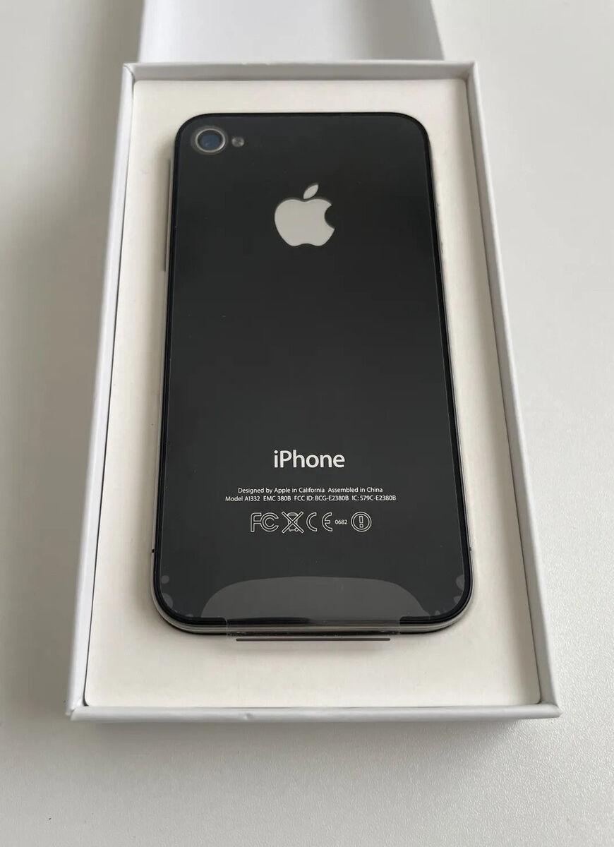New Old Stock Apple iPhone 4 32gb 4th Generation -Rare New Old Stock Apple iPhone 4 32gb 4th Generation -Rare