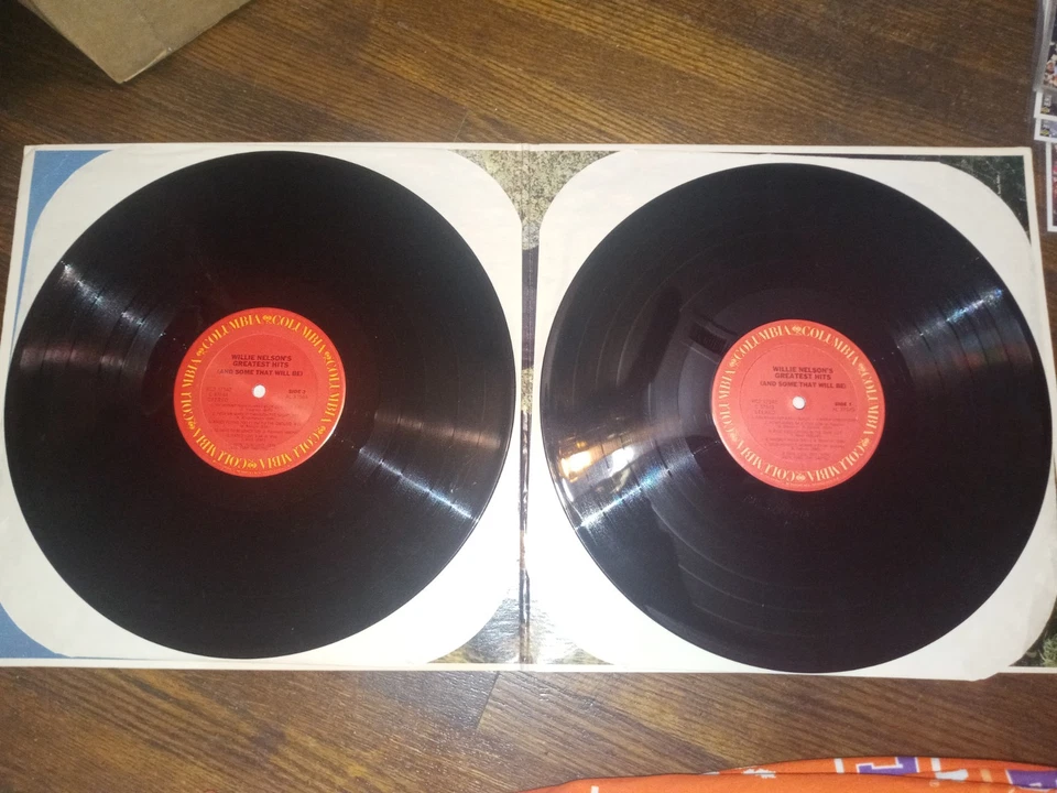 Willie Nelson–Greatest Hits & Some That Will Be 2LPs Columbia–KC2 37542 1981 - Image 4 of 4