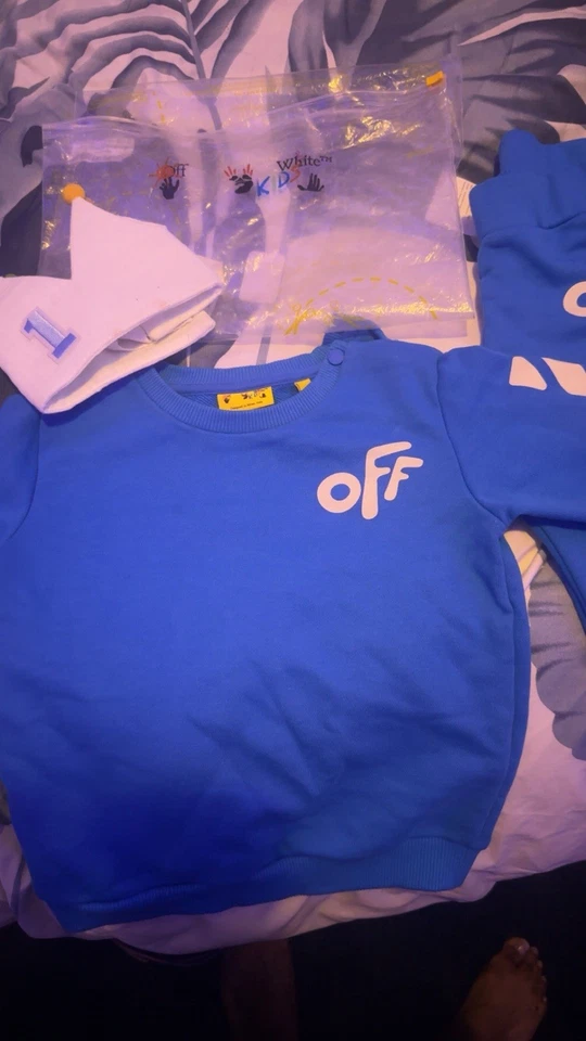 2T OFFWHITE 2peice 男宝宝正品(带防尘袋)二手完好 — 第 2/3 张图片