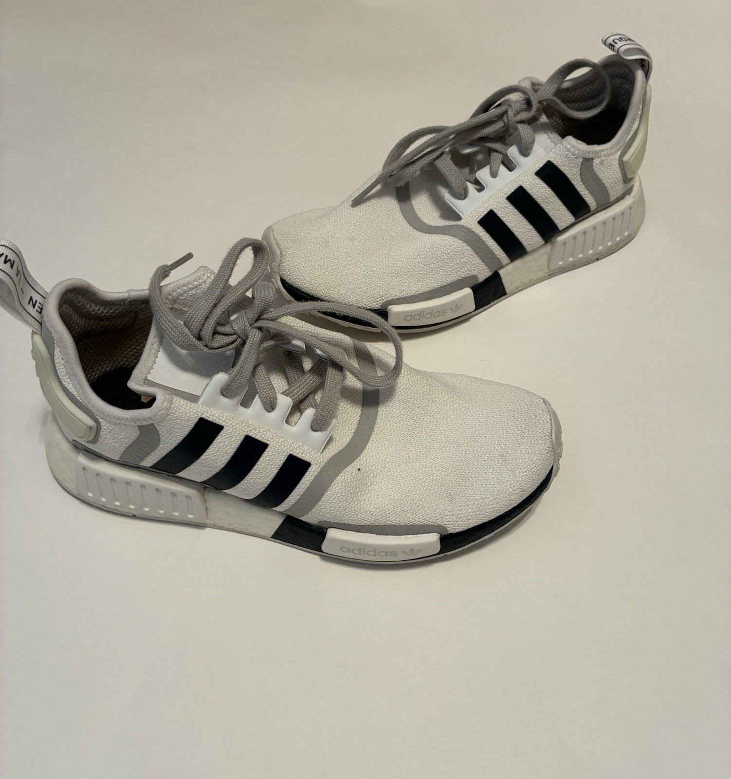 adidas NMD_R1 White Crew Navy Size 7 | eBay