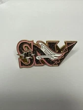 Super Solid Sav Pin not Hat Club Rushmore Pink Glitter Details