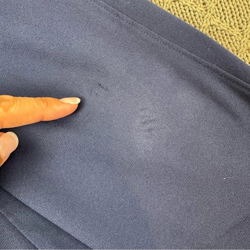 Under Armour Boys Navy and White Track Pants ~ YM - Image 4 of 4