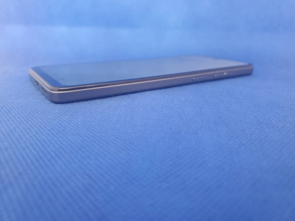 MOTOROLA Moto E14 - Photo 4/4
