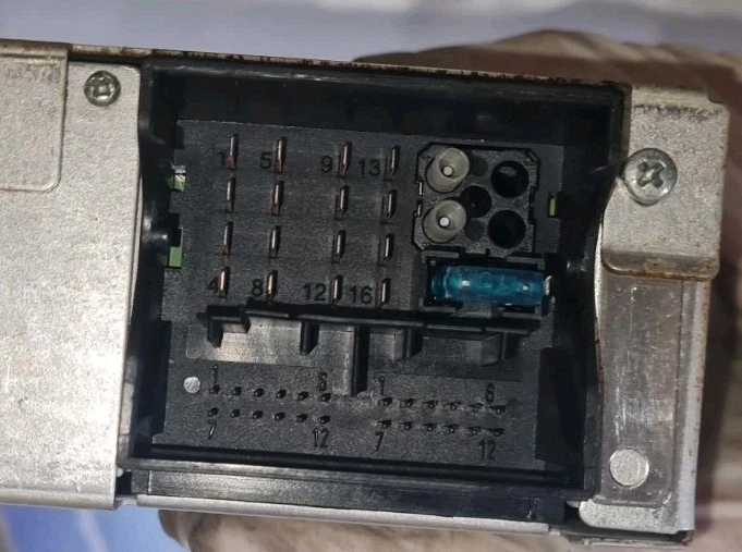 ORIGINAL PEUGEOT 307 RADIO AUTORADIO NAVI MIT CODE 96556952XT - Bild 4 von 4