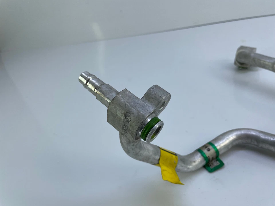 🌟 MANGUERA TUBO AIRE ACONDICIONADO GASOLINA FORD KA MK2 1.2 MANGUERA TUBO AIRE ACONDICIONADO (1) 2008-2016 Foto 4 de 4