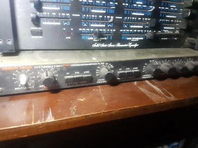 FURMAN TX 3 - TUNABLE CROSSOVER / BANDPASS FILTER - Bild 1 von 4