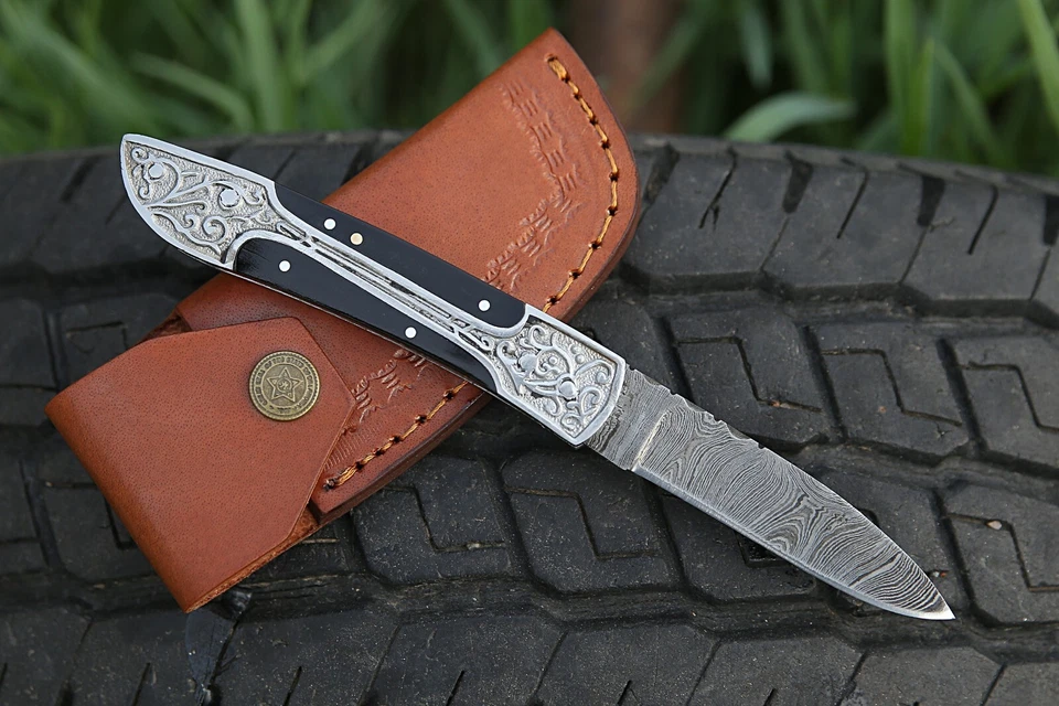 Damascus handmade Folding Knife Pocket knife camping Hunting Knife with Pouch - Image 3 of 4