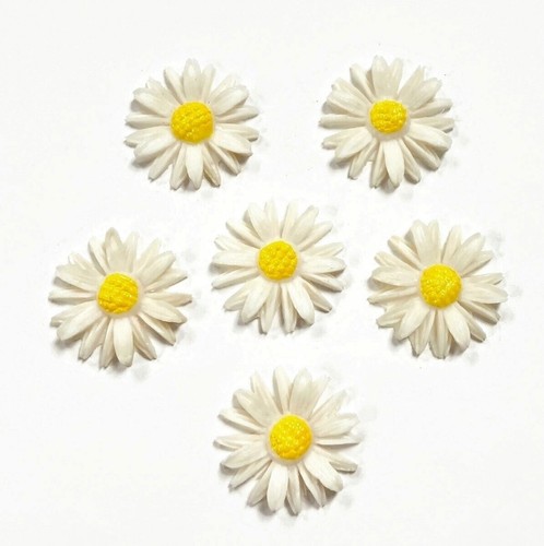6 Vintage Japan Daisy Flower Celluloid Acrylic Resin 26mm. Cabochon Cameos 2027 - Picture 6 of 6