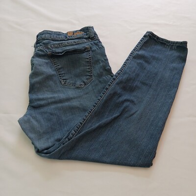 KUT from the kloth RN#58539 Woman’s Blue Denim Jeans Size 14 Measured  (35x30)