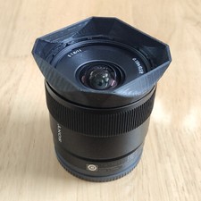 square hood of SONY E 1.8/11 SEL11F18 LENS ALC-SH170