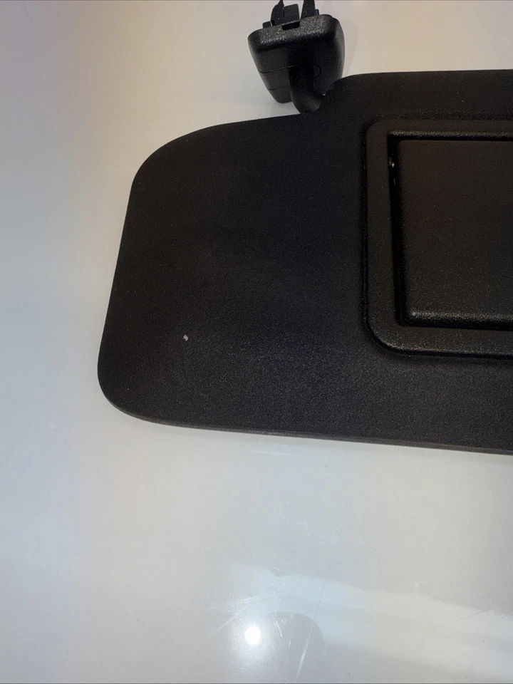 Черный оригинальный левый солнцезащитный козырек для Mercedes W204 C350 C300 C250 2008-2015 годов выпуска - Изображение 4 из 4