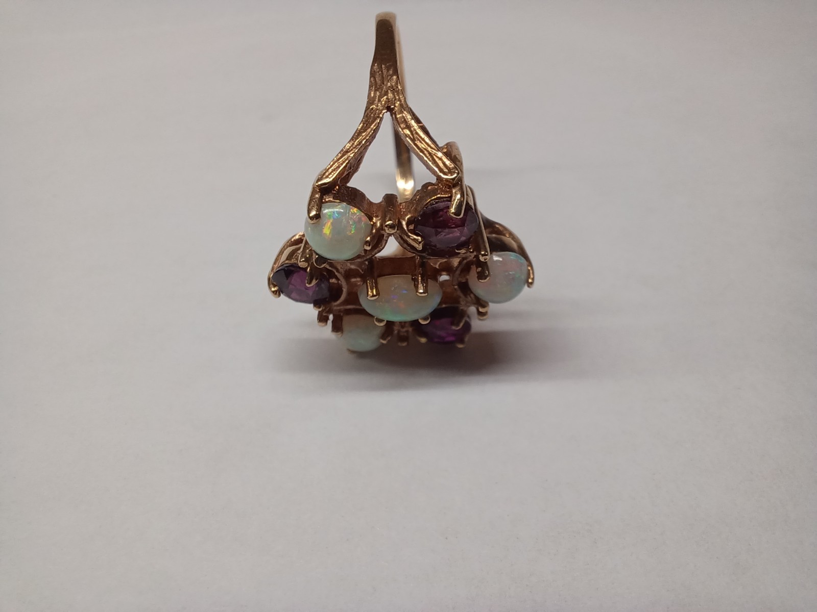 Vintage 9k Gold Ruby/Opal Ring - image 4